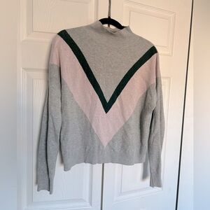 Women’s Sweater - EUC - Old Navy S